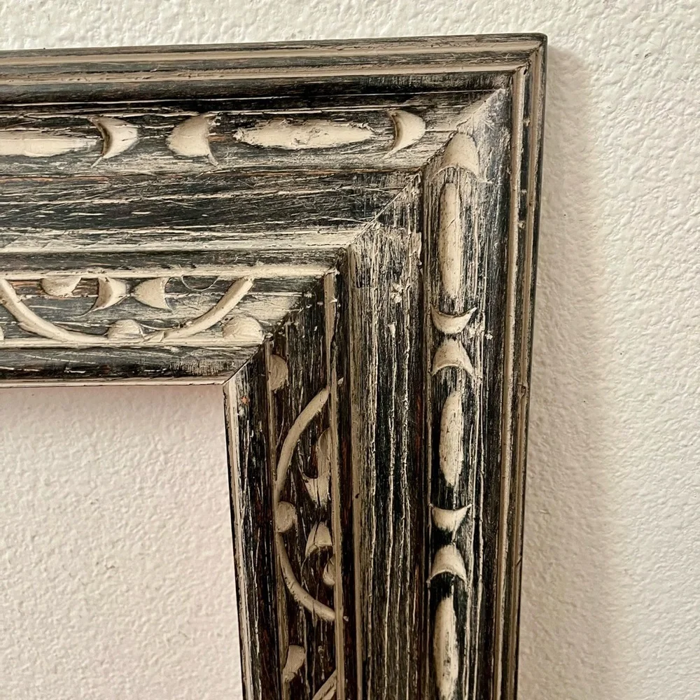 Vintage Ornate wooden Distressed Gray Picture Frame 15/17.5 Inch